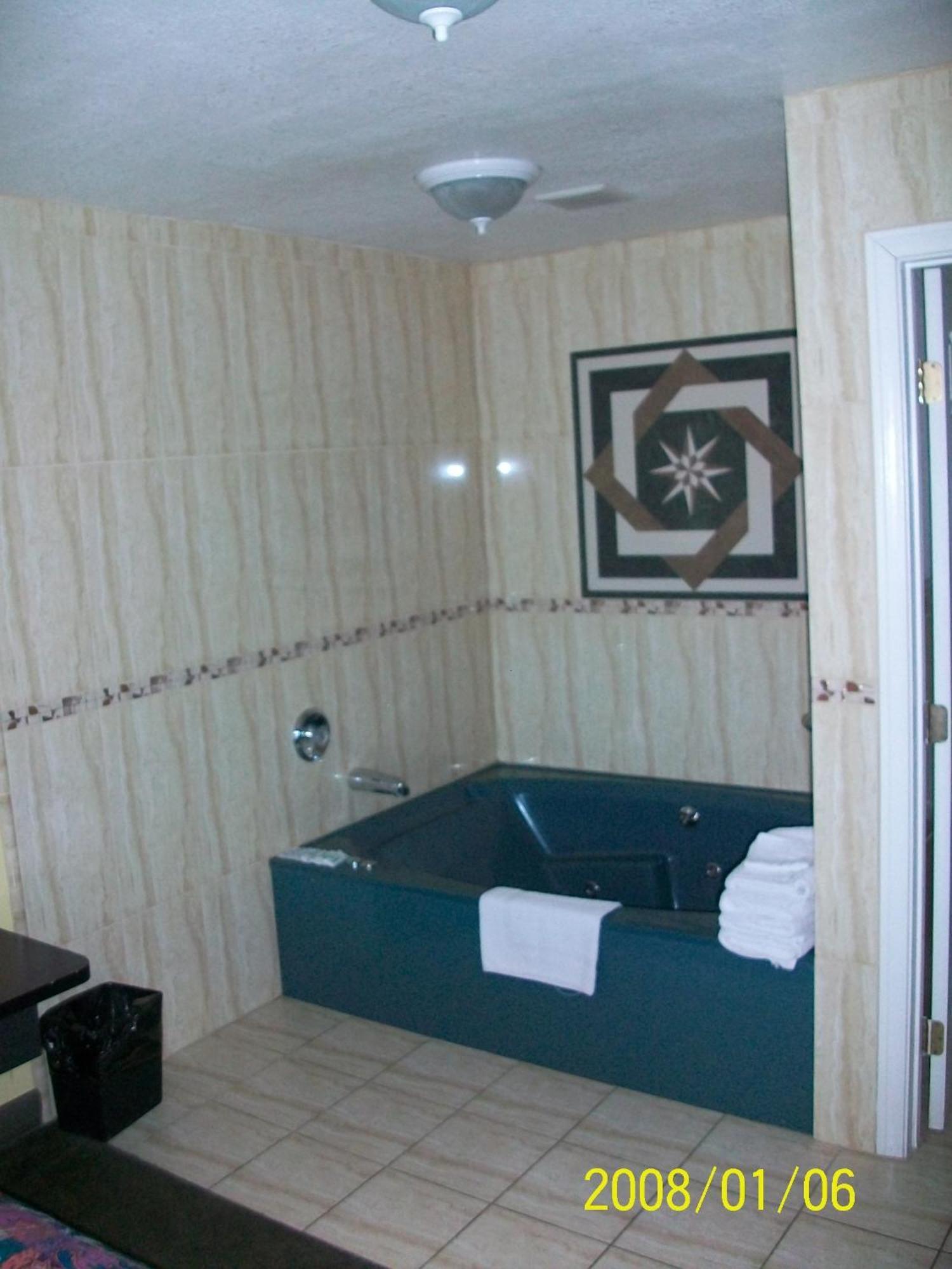 Rodeway Inn Commerce - Los Angeles Zimmer foto
